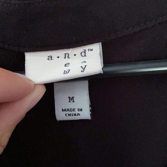 Button Up Tie Front Tank Top - Picture 2 of 2